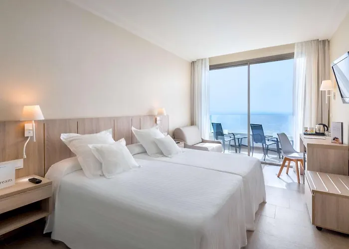 Hotel Barcelo Santiago - Adults Only 4*