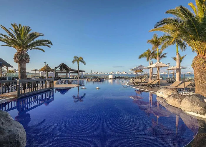 מלון Barcelo Santiago - Adults Only 4*